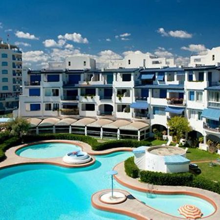 Portoverde Beach Apartments Misano Adriatico Luaran gambar
