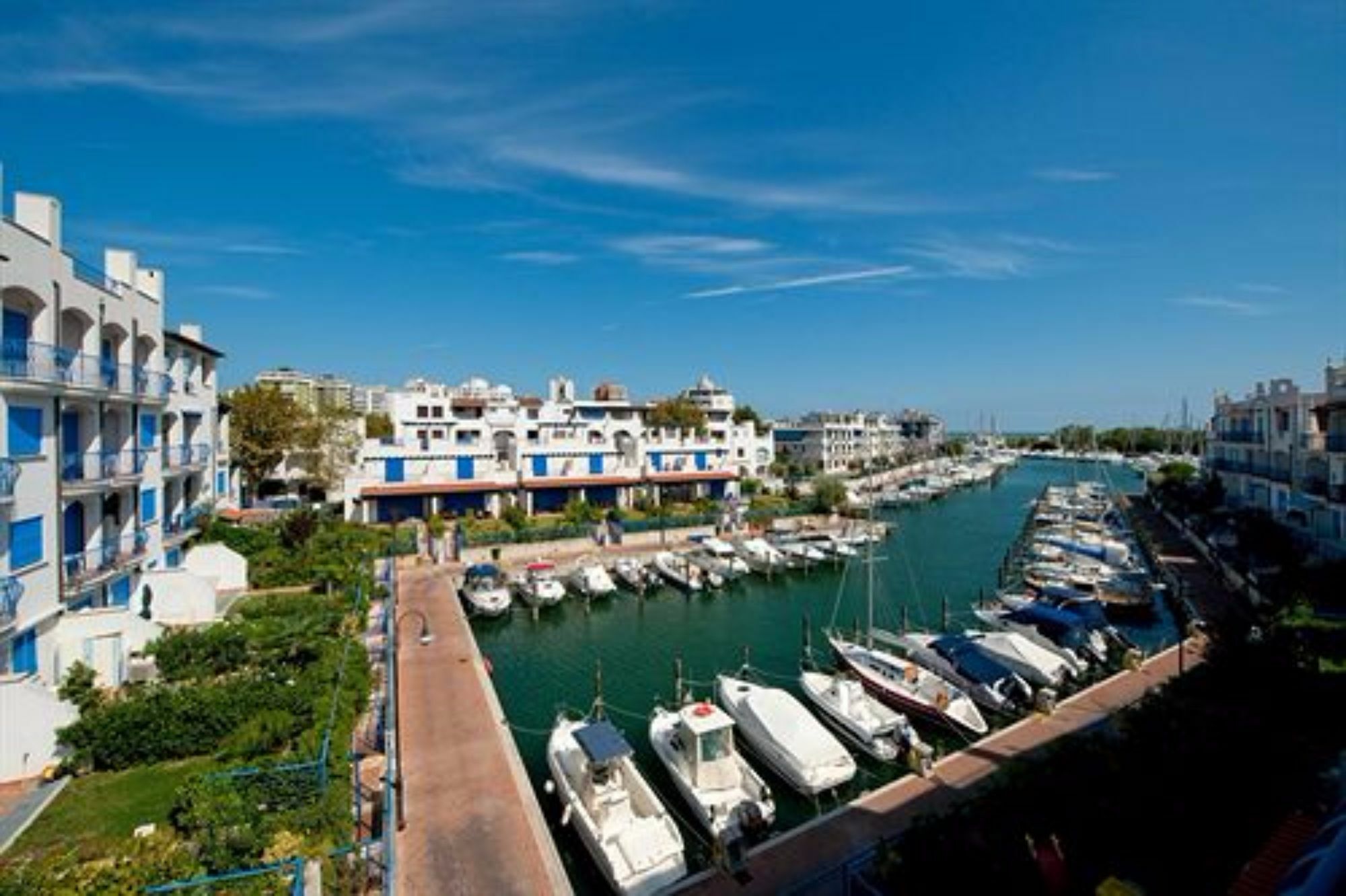 Portoverde Beach Apartments Misano Adriatico Luaran gambar