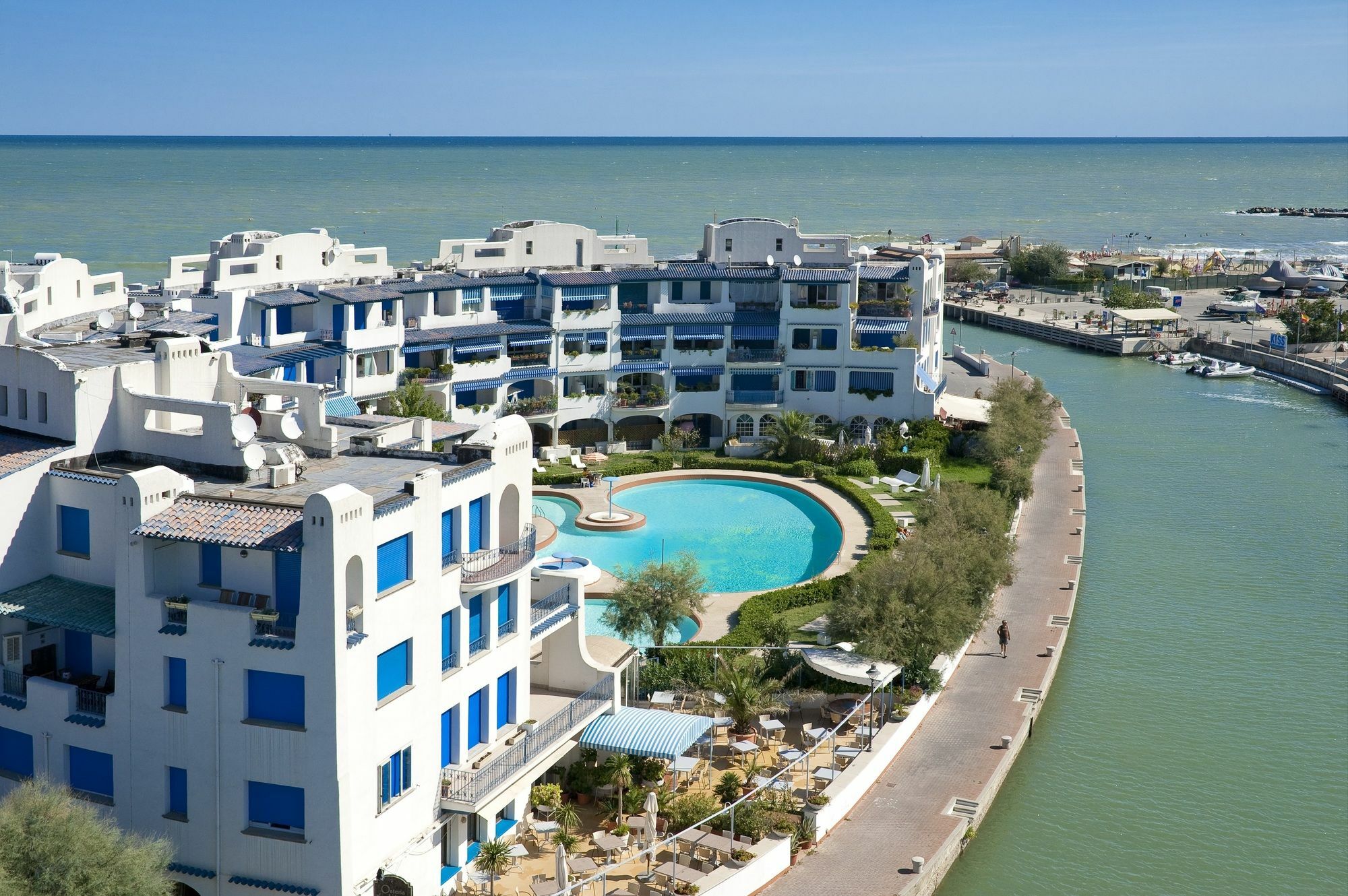 Portoverde Beach Apartments Misano Adriatico Luaran gambar