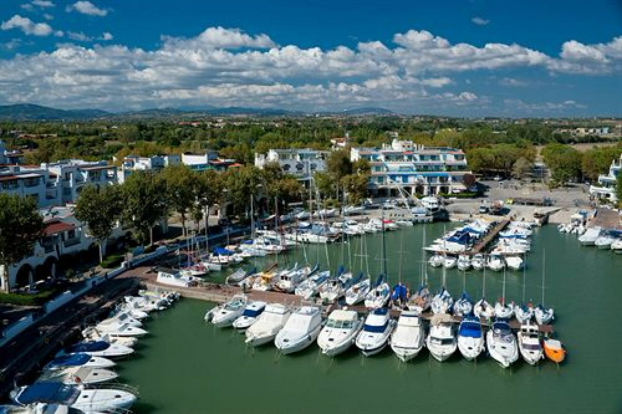 Portoverde Beach Apartments Misano Adriatico Luaran gambar