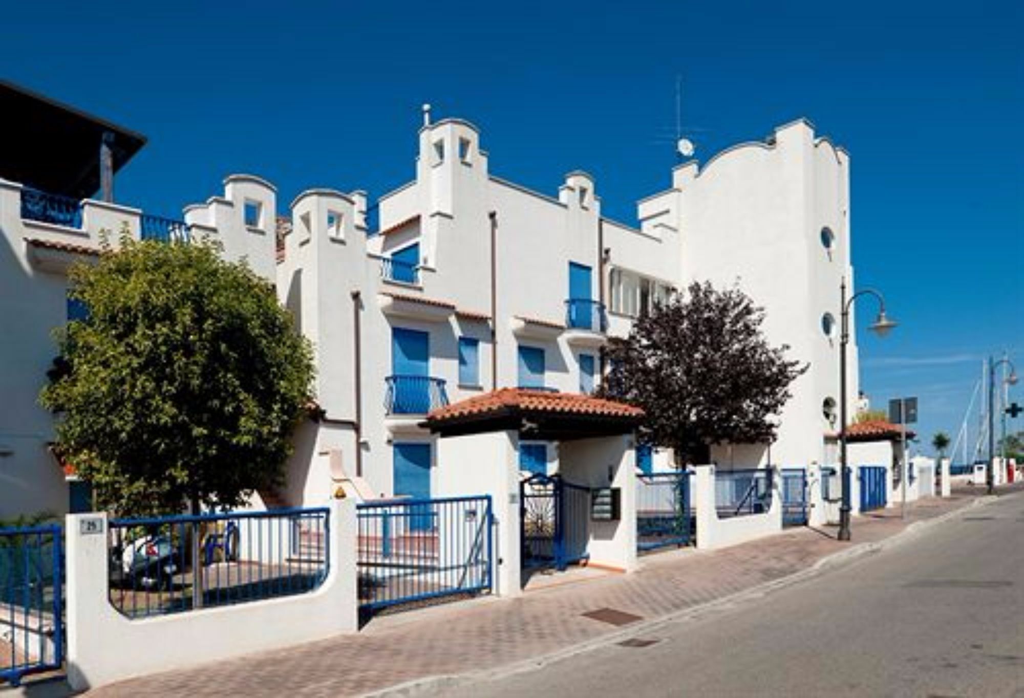 Portoverde Beach Apartments Misano Adriatico Luaran gambar